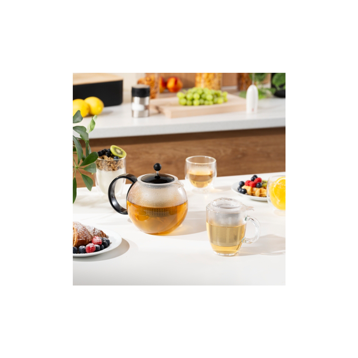 BODUM ASSAM TEA PRESS WITH PLASTIC FILTER & LID 1.0L